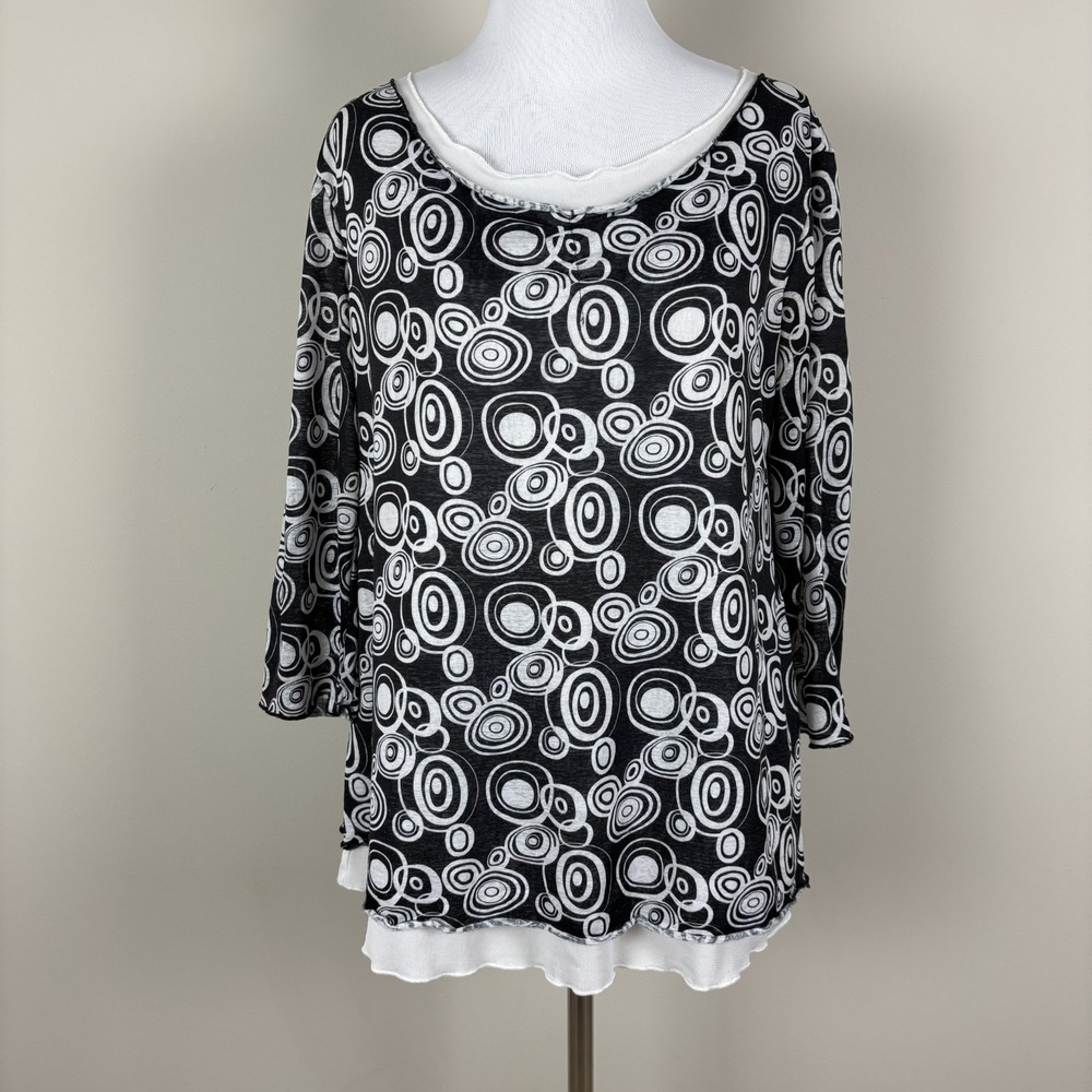 TM Style Top Womens Medium Black White Printed 3/4‎ Sleeve Layered Mesh Artsy M